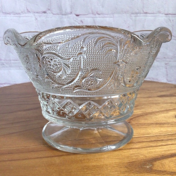 Vintage Duncan & Miller Glass Co. Sandwich Pattern Footed Bowl - Picture 6 of 7